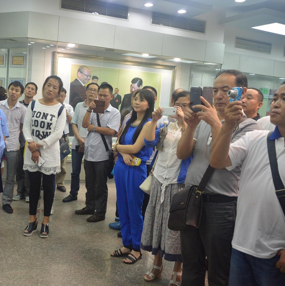 彭州市委组织部组织企业党建代表到成都ky体育(中国)集团考察党建工作