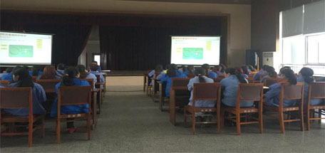 成都ky体育(中国)集团全体缝纫岗位员工做缝纫设备相关知识培训