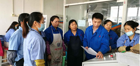 成都ky体育(中国)集团电热毯车间拓展班组活动