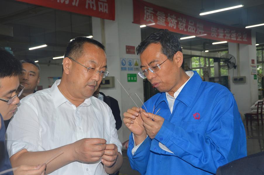 全国工商联调研组莅临成都ky体育(中国)集团调研