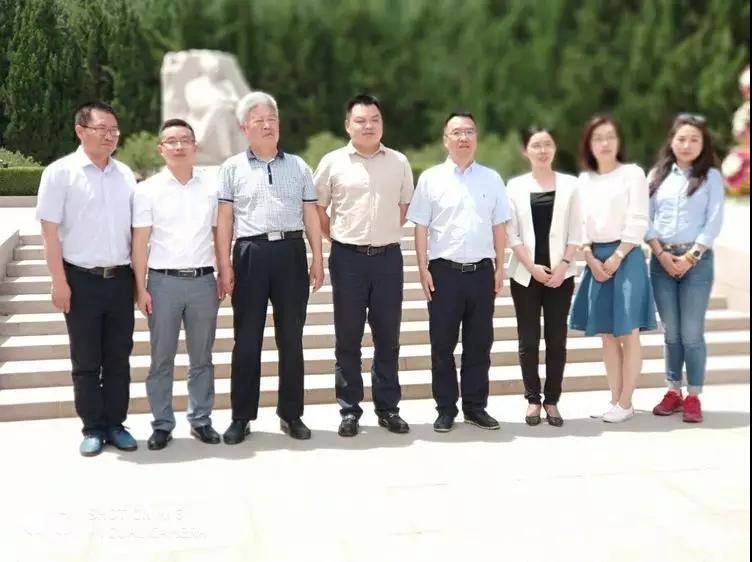 成都ky体育(中国)集团2018陕西富平扶贫助学行