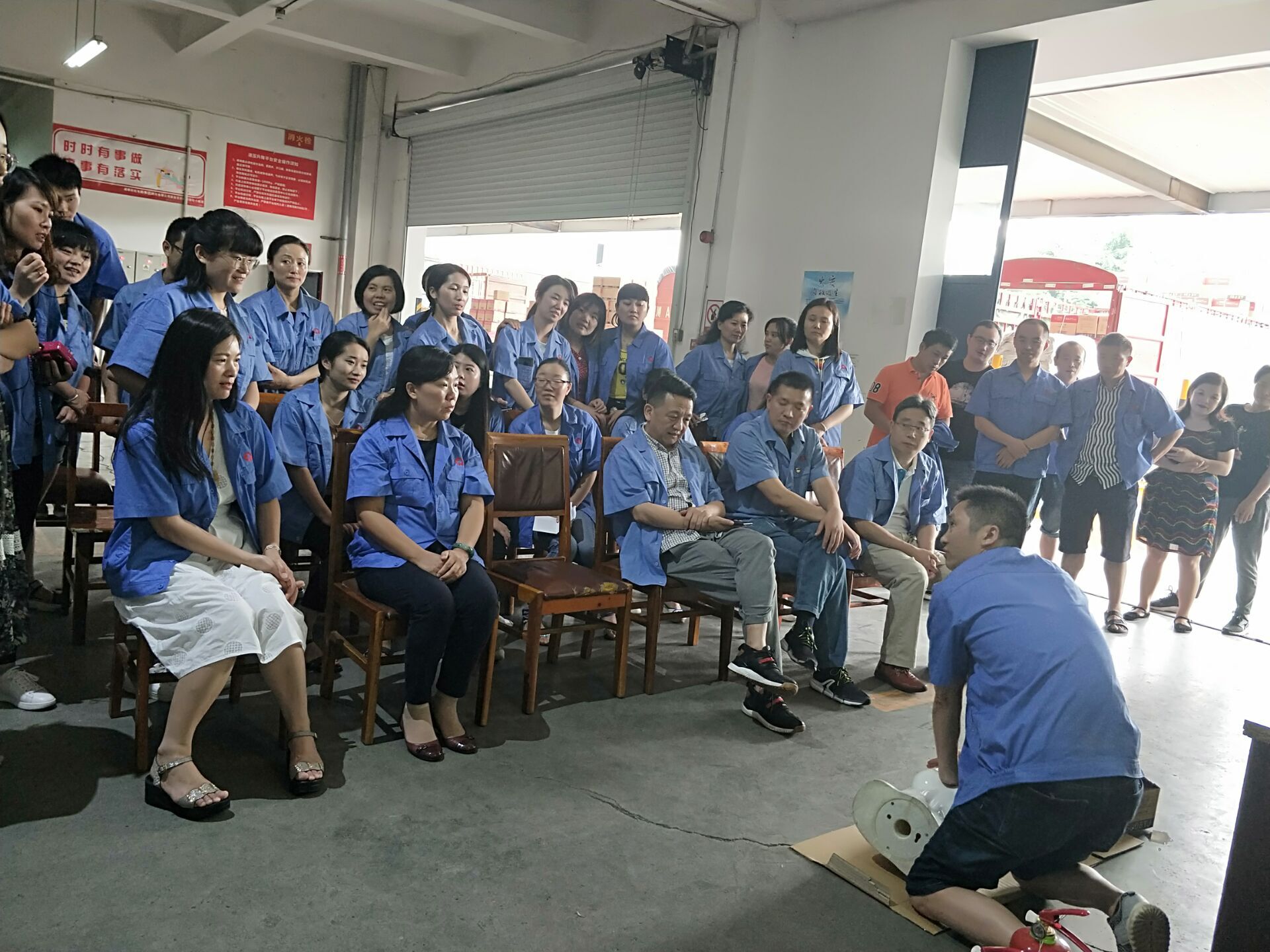 成都ky体育(中国)集团营销中心消防培训及演练