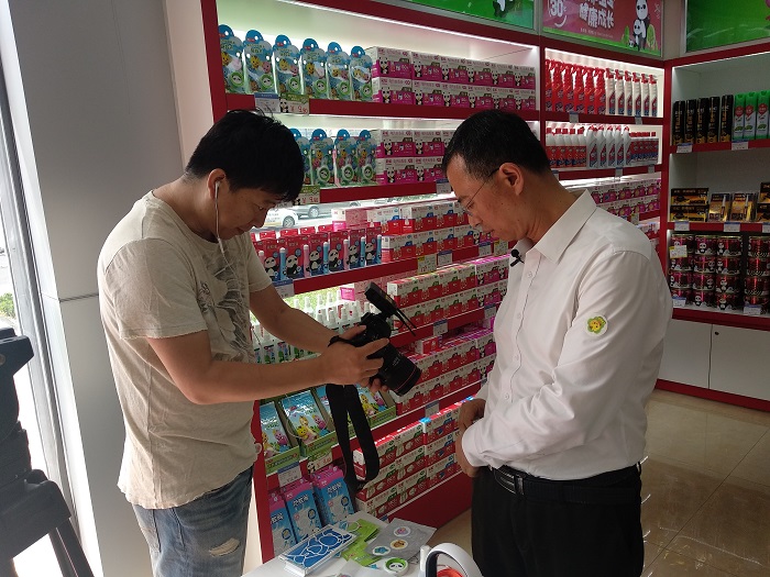 央视《消费主张》栏目专访ky体育(中国)集团总经理黄朝万