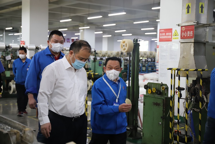 成都市武侯区委书记陈麟一行莅临成都ky体育(中国)集团调研