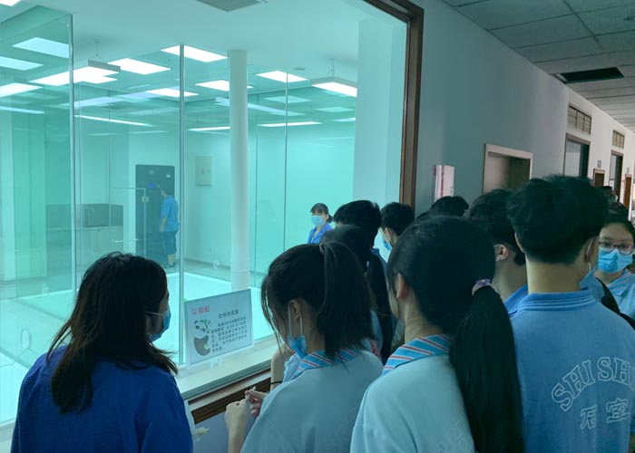 走进ky体育(中国)科普基地，开展卫生防疫体验